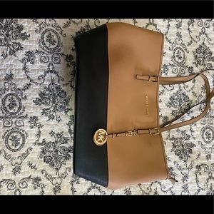 Michael Kors tote